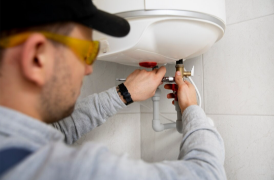 5 Tips to Hire Water Heater Replacement and Slab Leak Detection Services